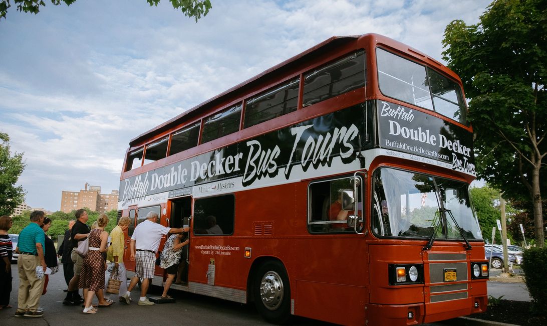 bus tours of buffalo ny