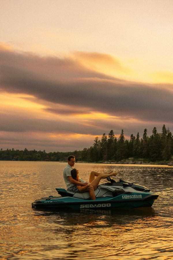 Lake of the woods wedding photographer 