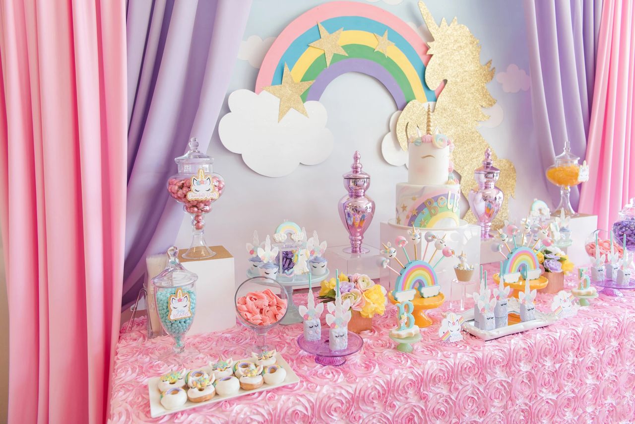 Lovely Rainbow Unicorn Piñata Party Game Decorations Birthday pony