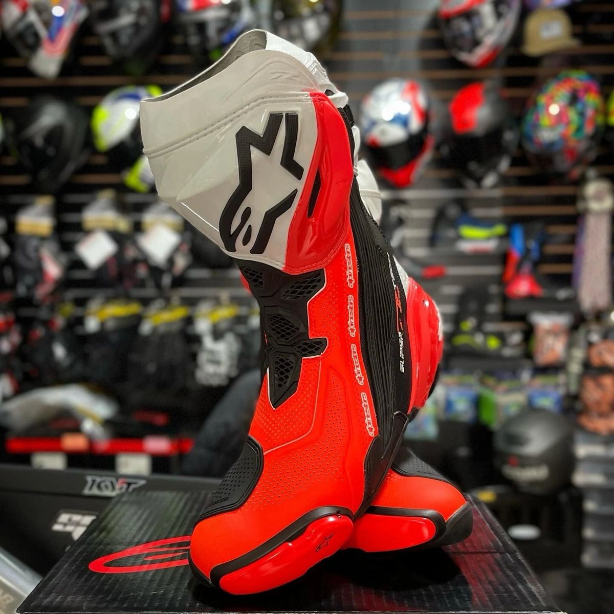 ALPINESTARS SUPERTECH R VENTED Black/White/Red Fluo
