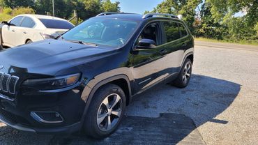 2019 Jeep Cherokee Limited 4x4
152K  
$9400