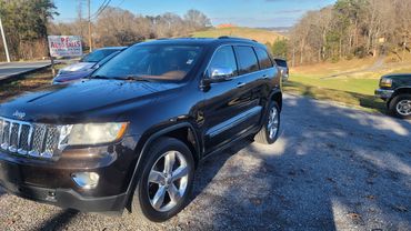 2012 Jeep Grand Cherokee Overland
4WD V8 
151K Miles
$8400