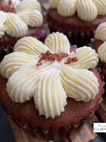 cupcake, cupcakes singapore, good cupcakes, cupcakes near me, cupcake delivery singapore, cakes