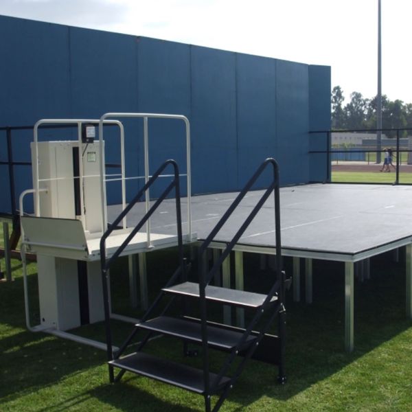 Stage lift