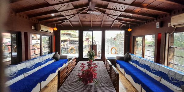 alleppey houseboat