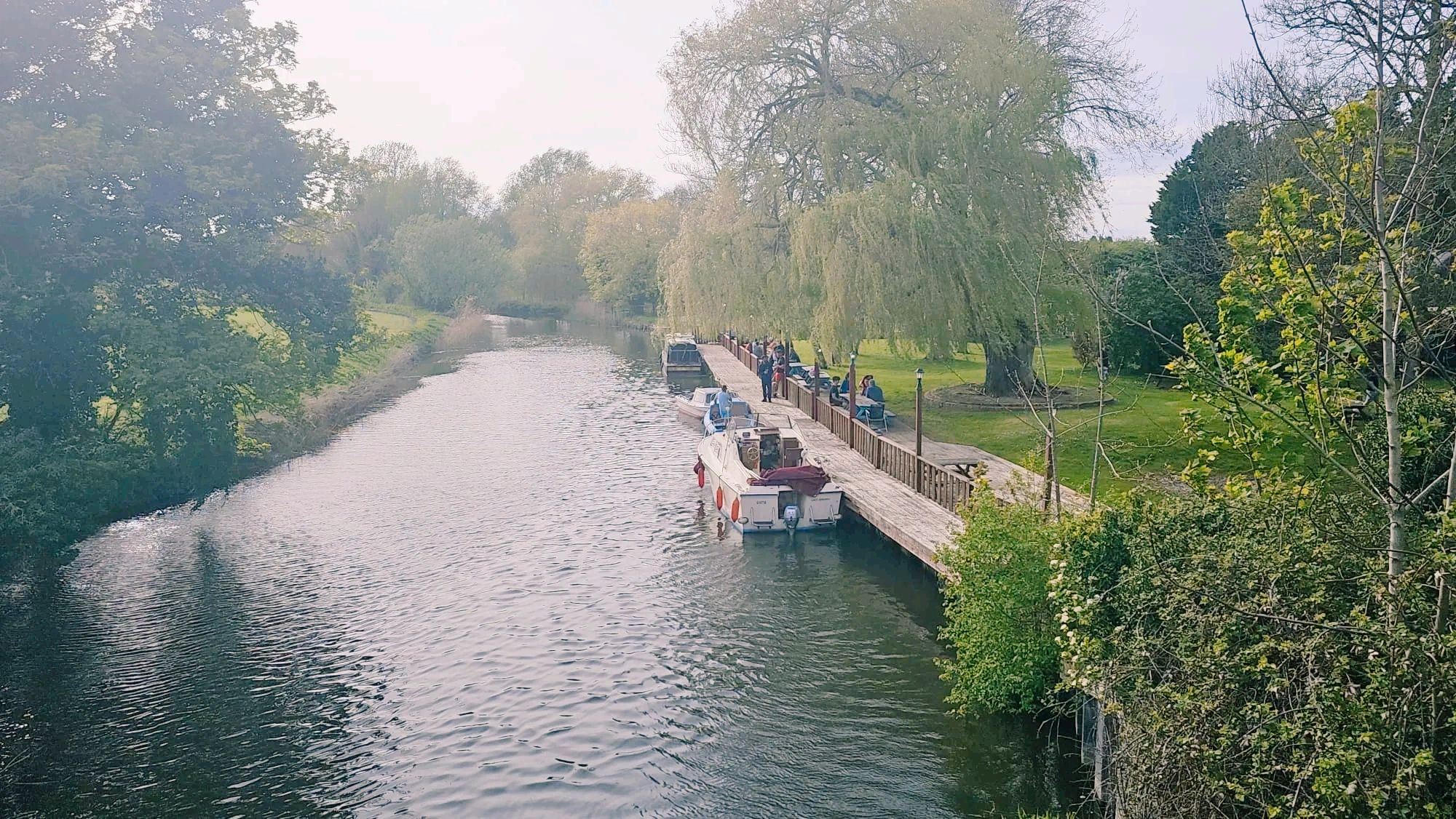 Discover The Best Pubs Near Me At Judes Ferry discover-the-best-pubs-near-me-at-judes-ferry