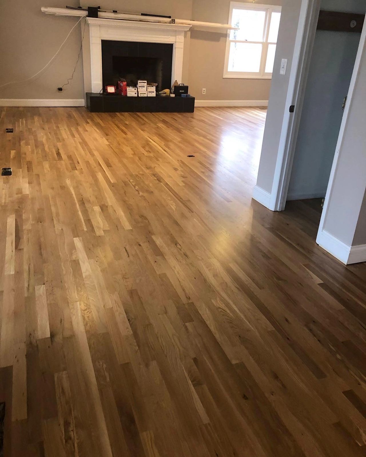 Hardwood floor refinishing 