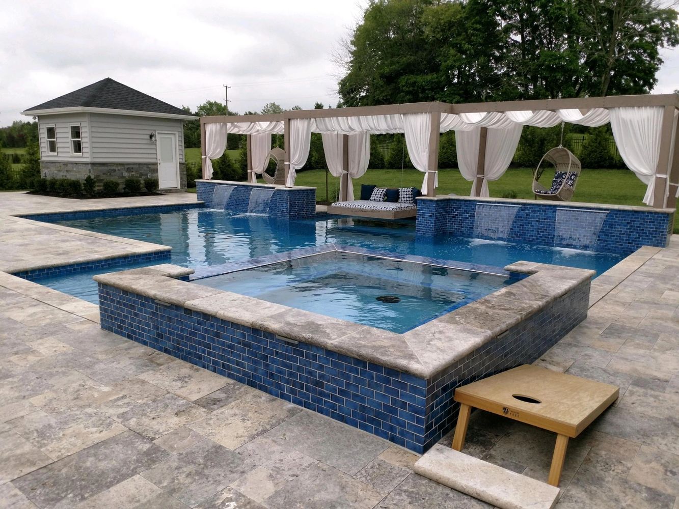 Custom residential pool in middle Bucks County, Pennsylvania 