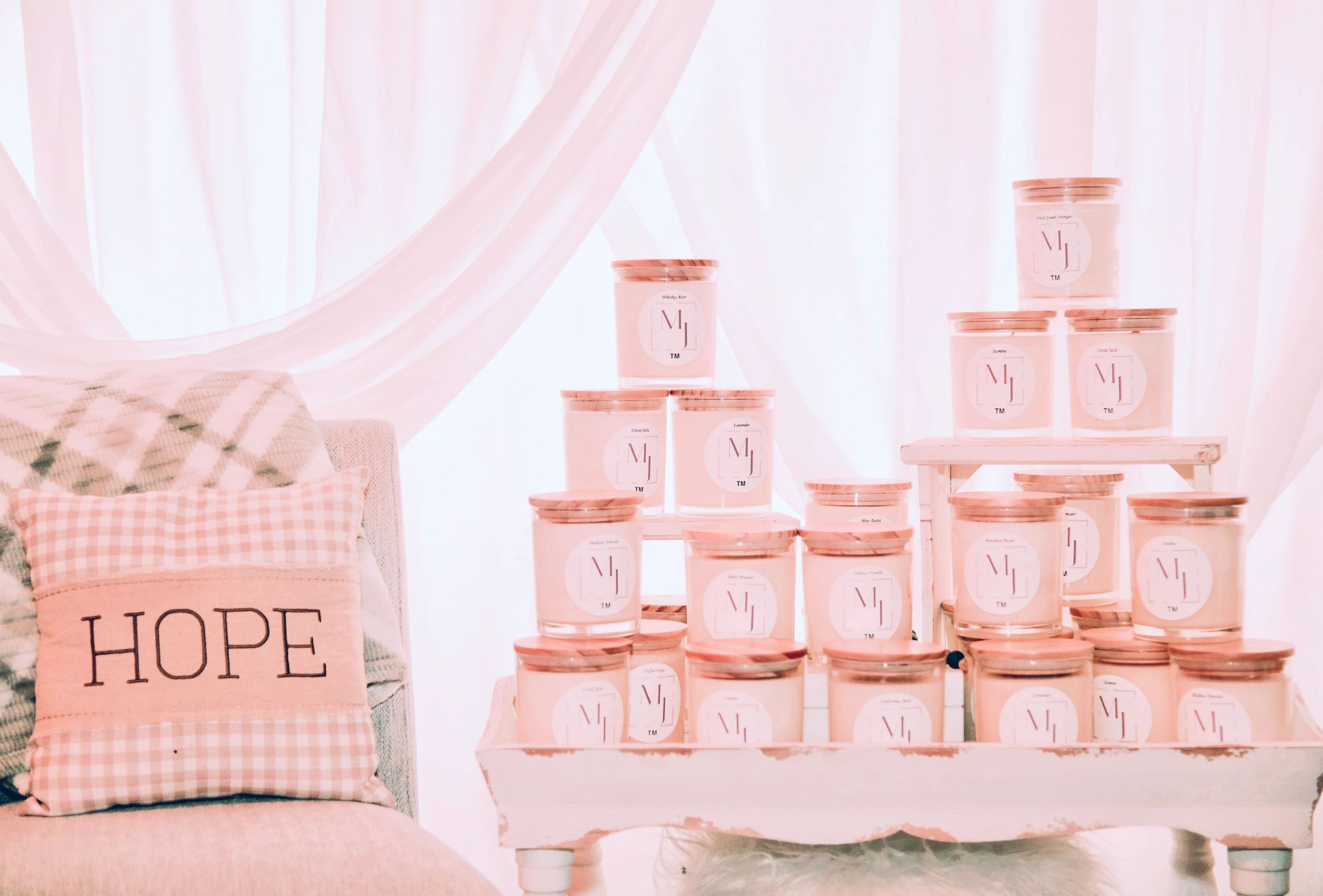 MelJess Custom Candle Company