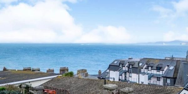 Beautiful Saint James Rest, A St Ives Cornwall Holiday Cottage Apartment. Front View