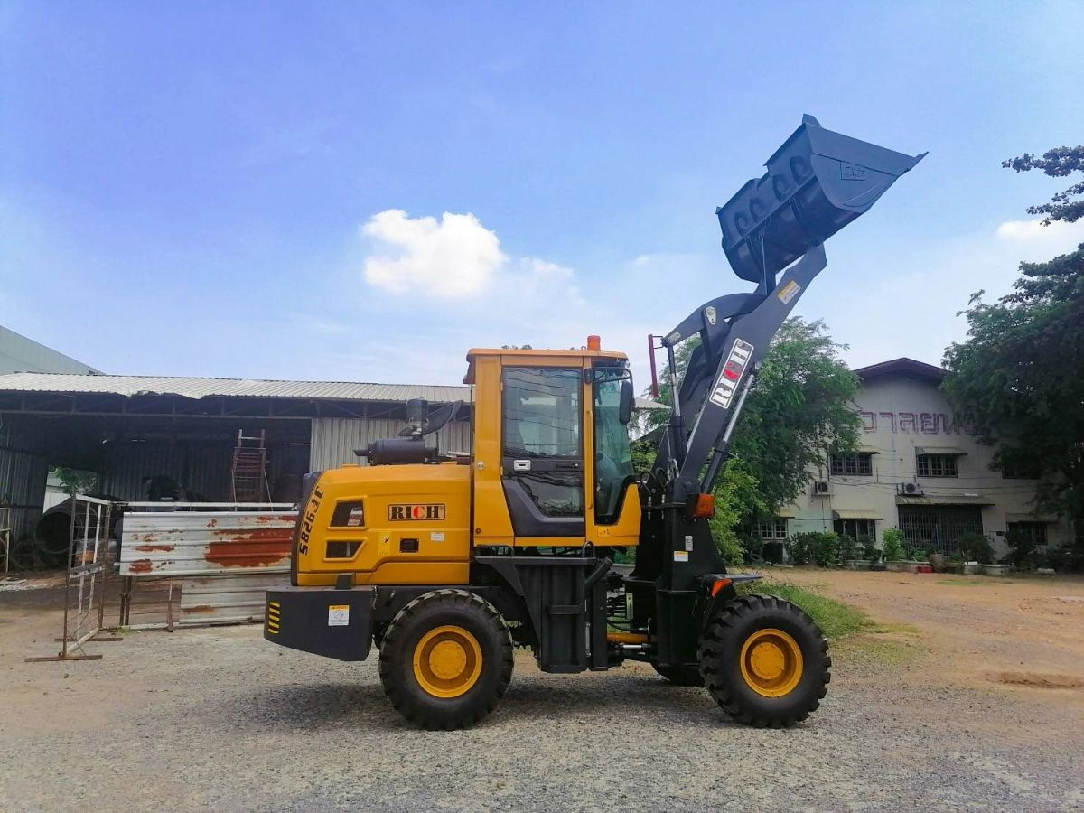 wheel loader 928M