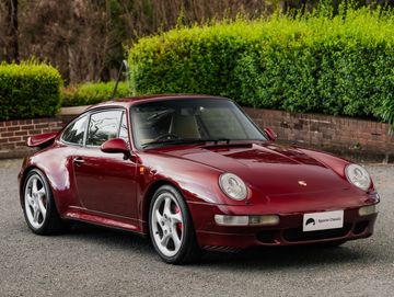 Arena Red 993 Turbo