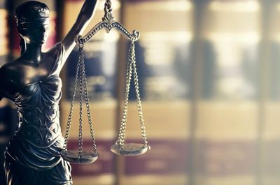 #Elaboração de contratos