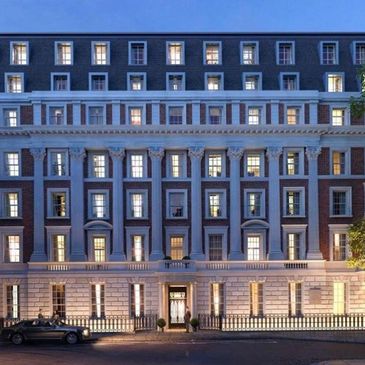 NO 1 GROSEVNOR SQUARE
MAYFAIR
LONDON

SUPER LUXURY FLATS
FOR SALE IN LONDON