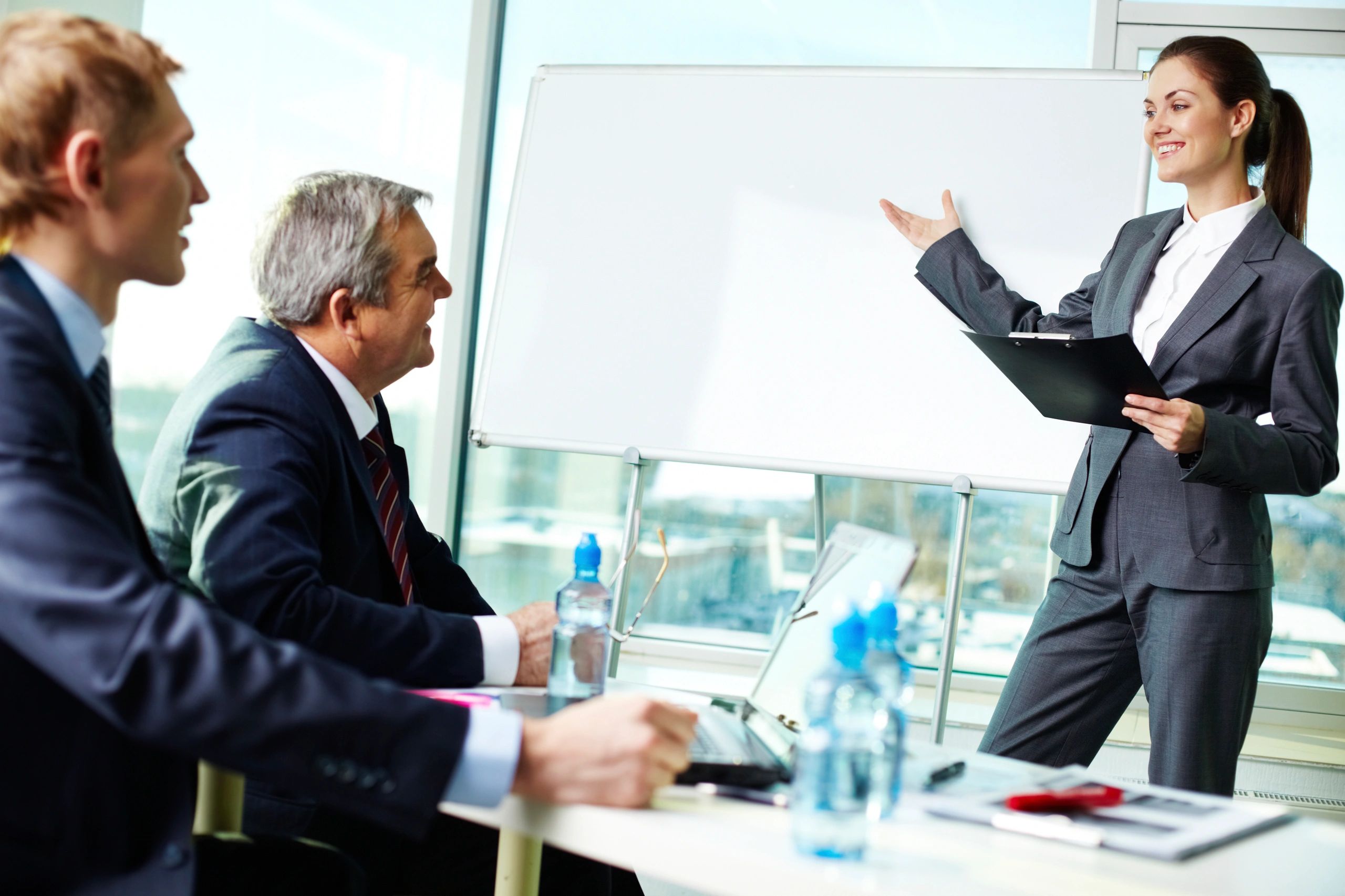typically business presentations are expected to be delivered extemporaneously