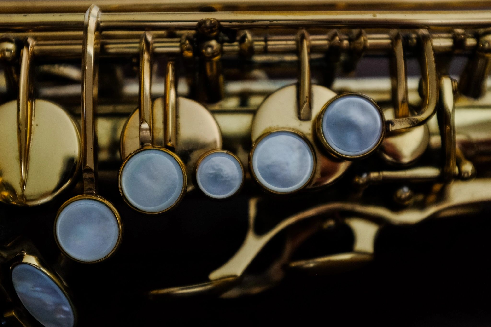 A Practical Guide for Teaching the Saxophone to Beginners Home