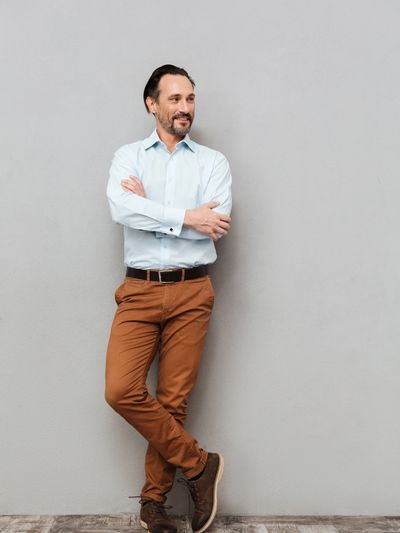 We create resumes and LinkedIn bios that express your unique experiences.