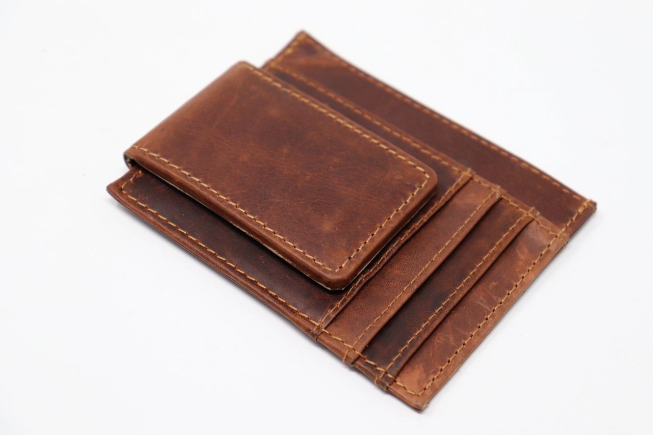 Blog & Tips - Leather Wallets with RFID protection - The