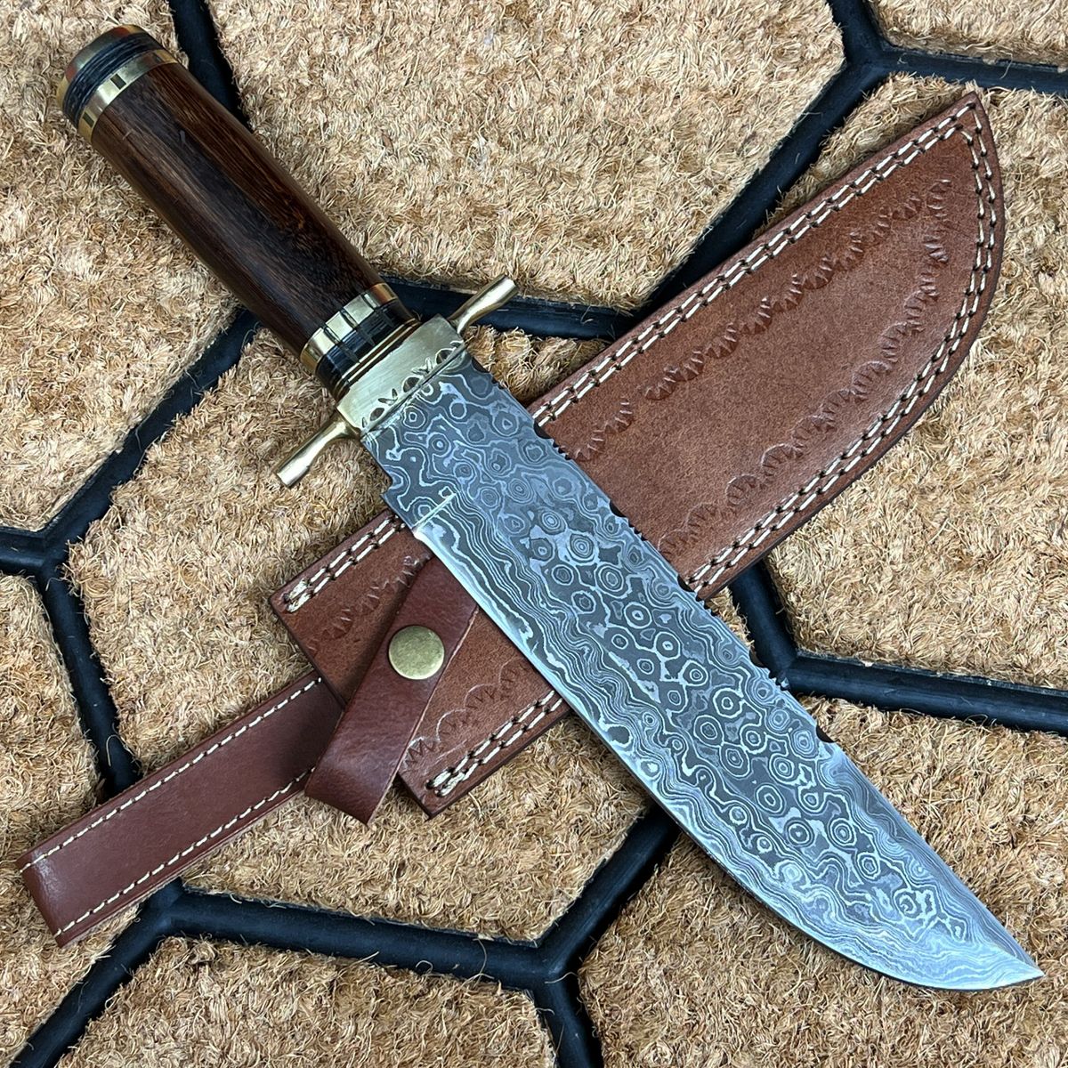 ASH HC86 Damascus Steel Custom Handmade Hunting Bowie knife 14.5 inches