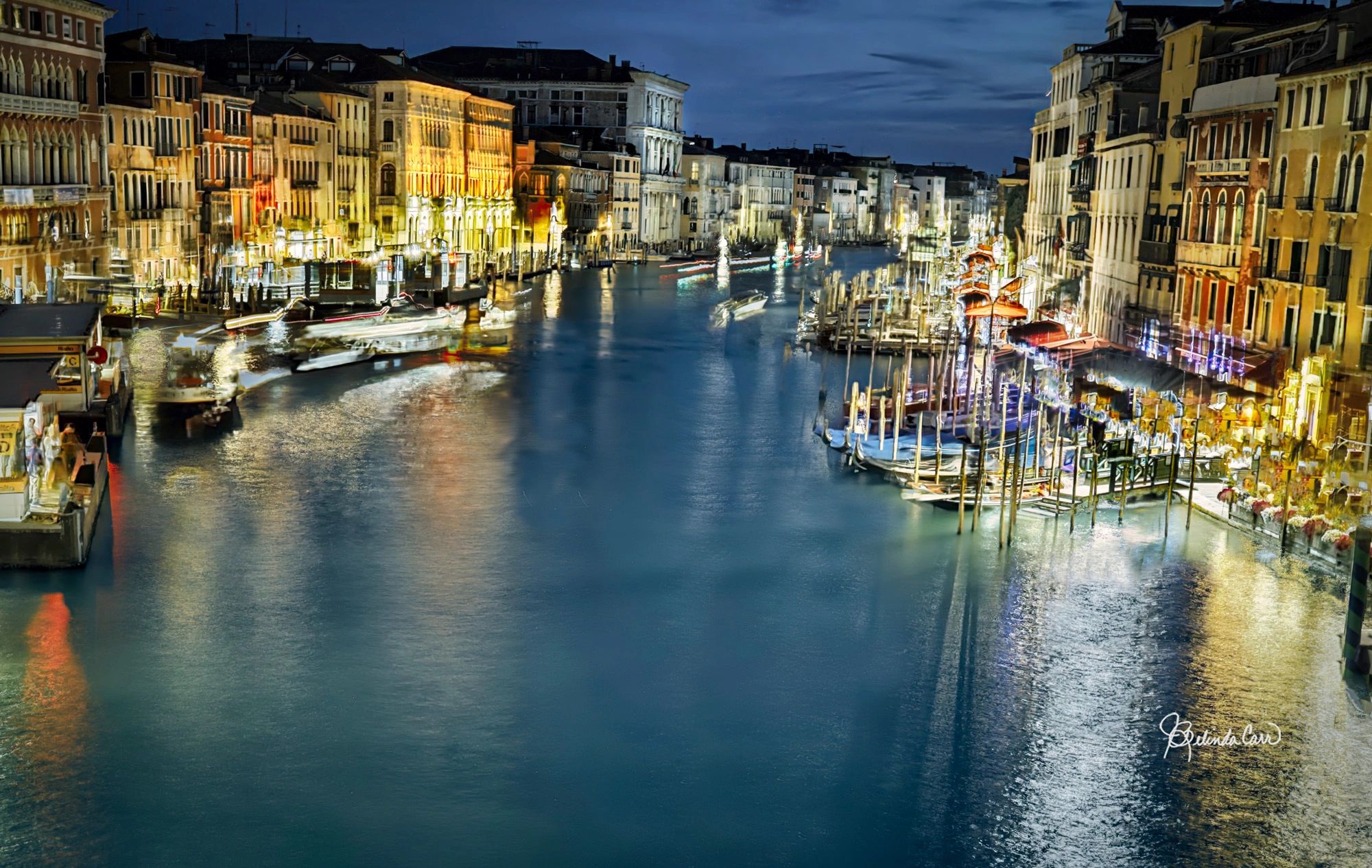 Night view of the Grand Canal