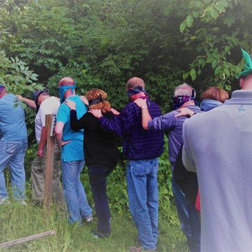 team building exercise at earthjoy treehouse rentals 