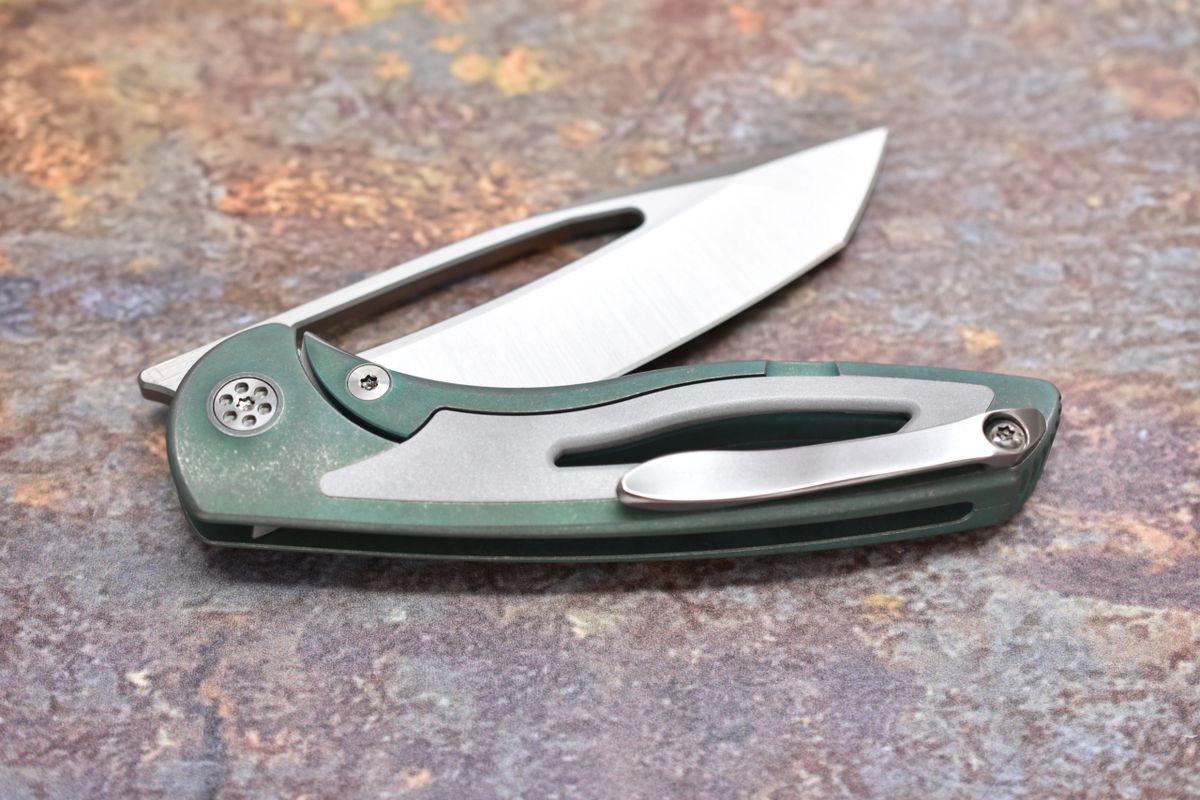 Sharp By Design Apex Front Flipper Tanto Blasted Green With Silver 