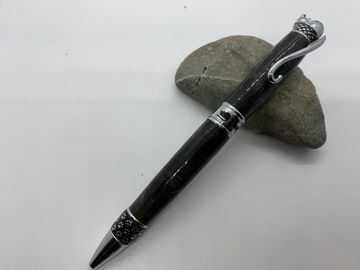 For cat lovers! A beautiful acrylic pen with silver cat accents. 