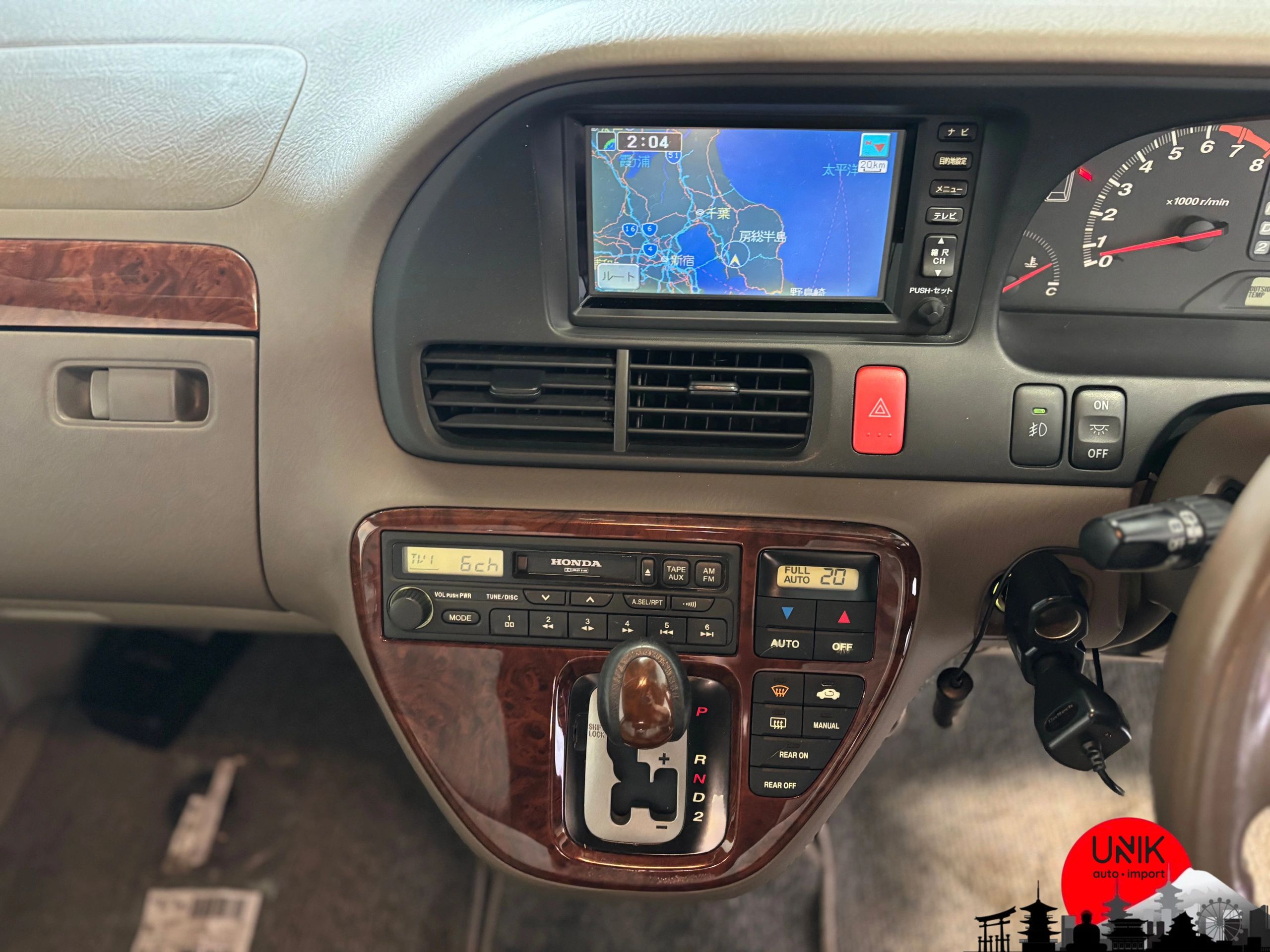 2000 Honda Odyssey JDM car for sale — photo 12 of 25