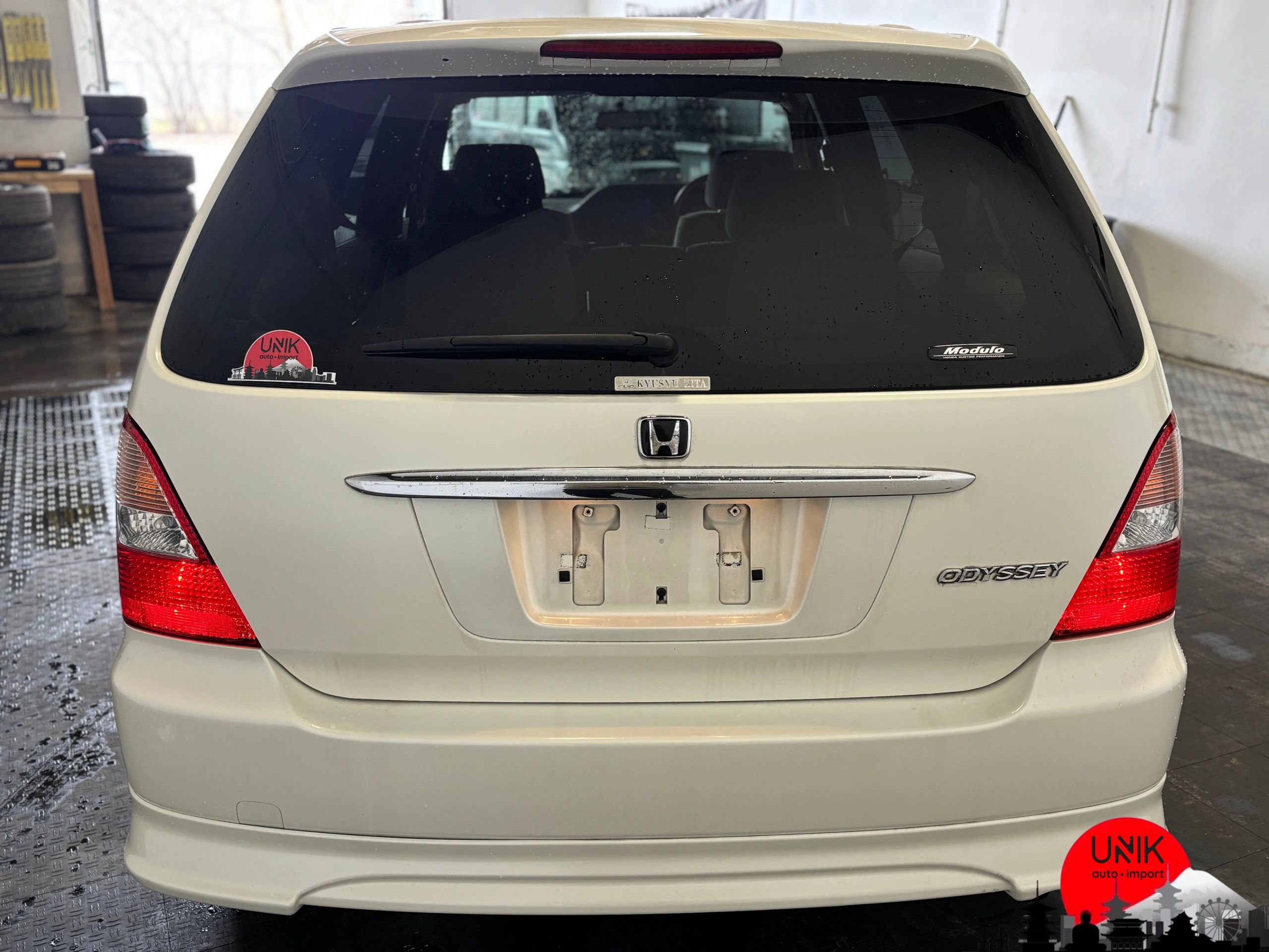 2000 Honda Odyssey JDM car for sale — photo 24 of 25