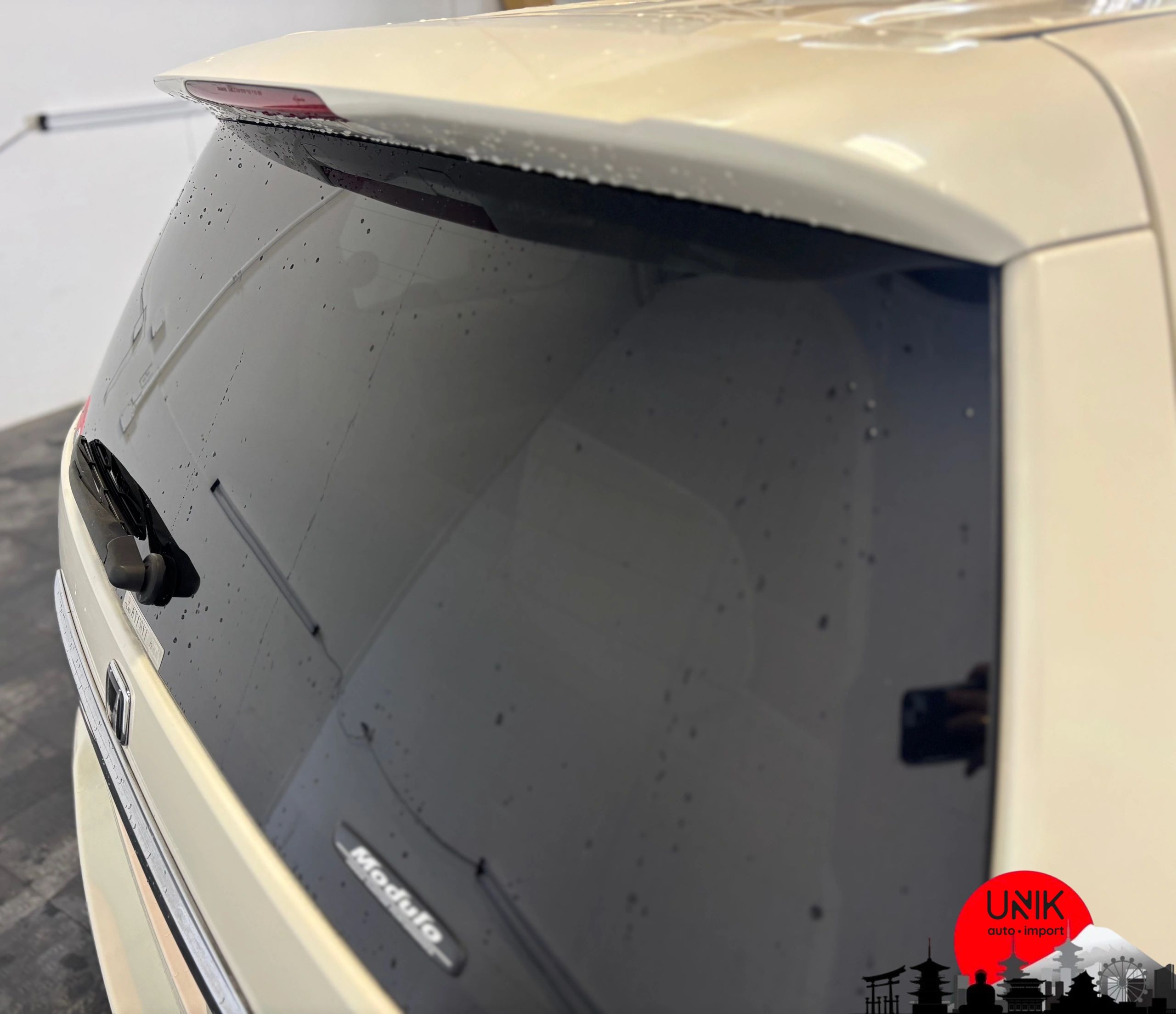 2000 Honda Odyssey JDM car for sale — photo 23 of 25