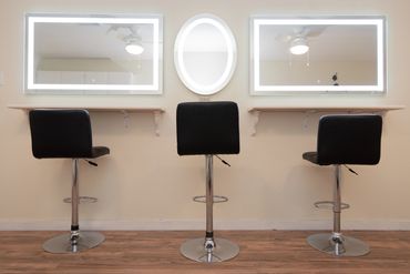 8 stations in the bridal suite