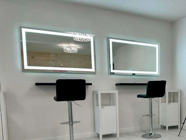 LED mirrors in the bridal suite of The Enchanted Point DFW wedding venue.