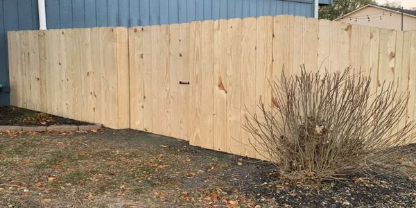 Privacy fence gate