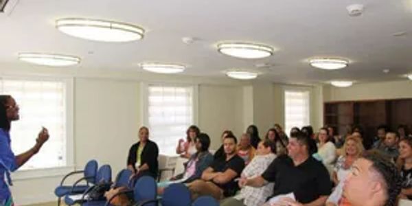 Innovative Career Seminar Thomas Edison University - Henry J Austin Medical Center Employee 