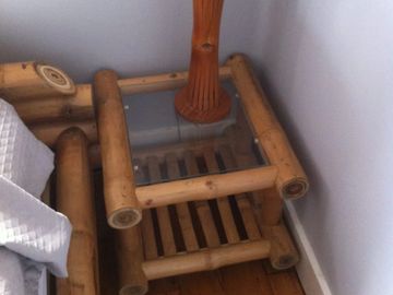 BAMBOO SIDE TABLE WITH BAMBO LAMP