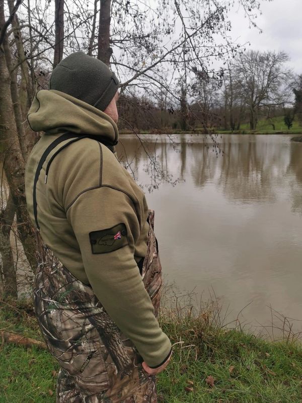 Smart Carp hoodies will keep you warm on the bank, available in sizes XL to 5XL