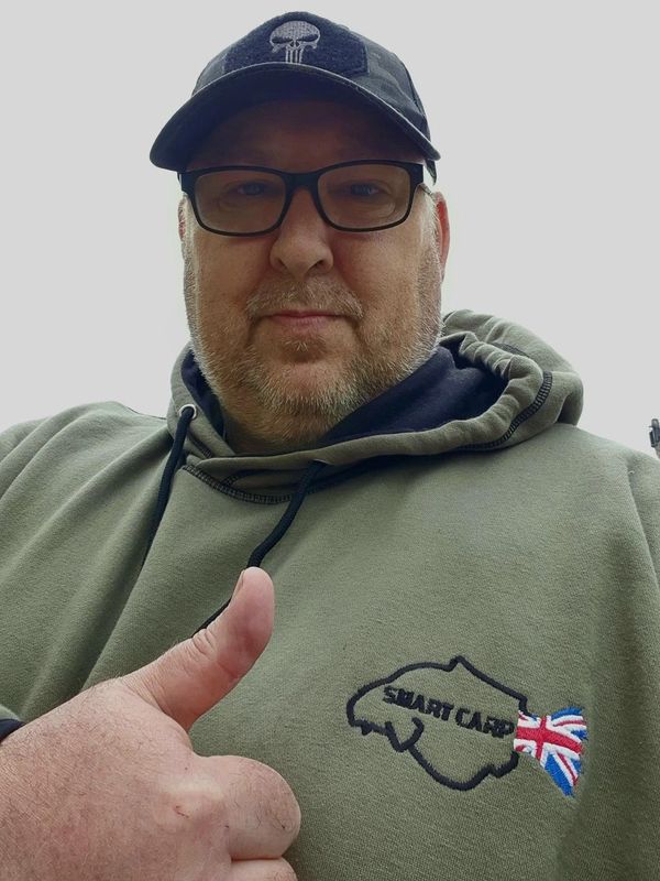 It's a thumbs up for quality and size for Smart Carp.