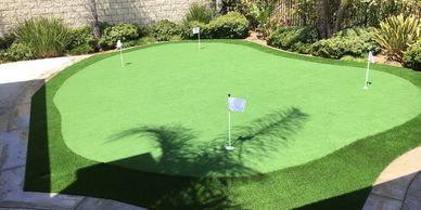 putting green-artificial turf-synthetic turf-fake grass-front lawn-backyard-lawn-grass-landscape