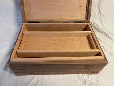 Humidor lined with half inch Spanish cedar.