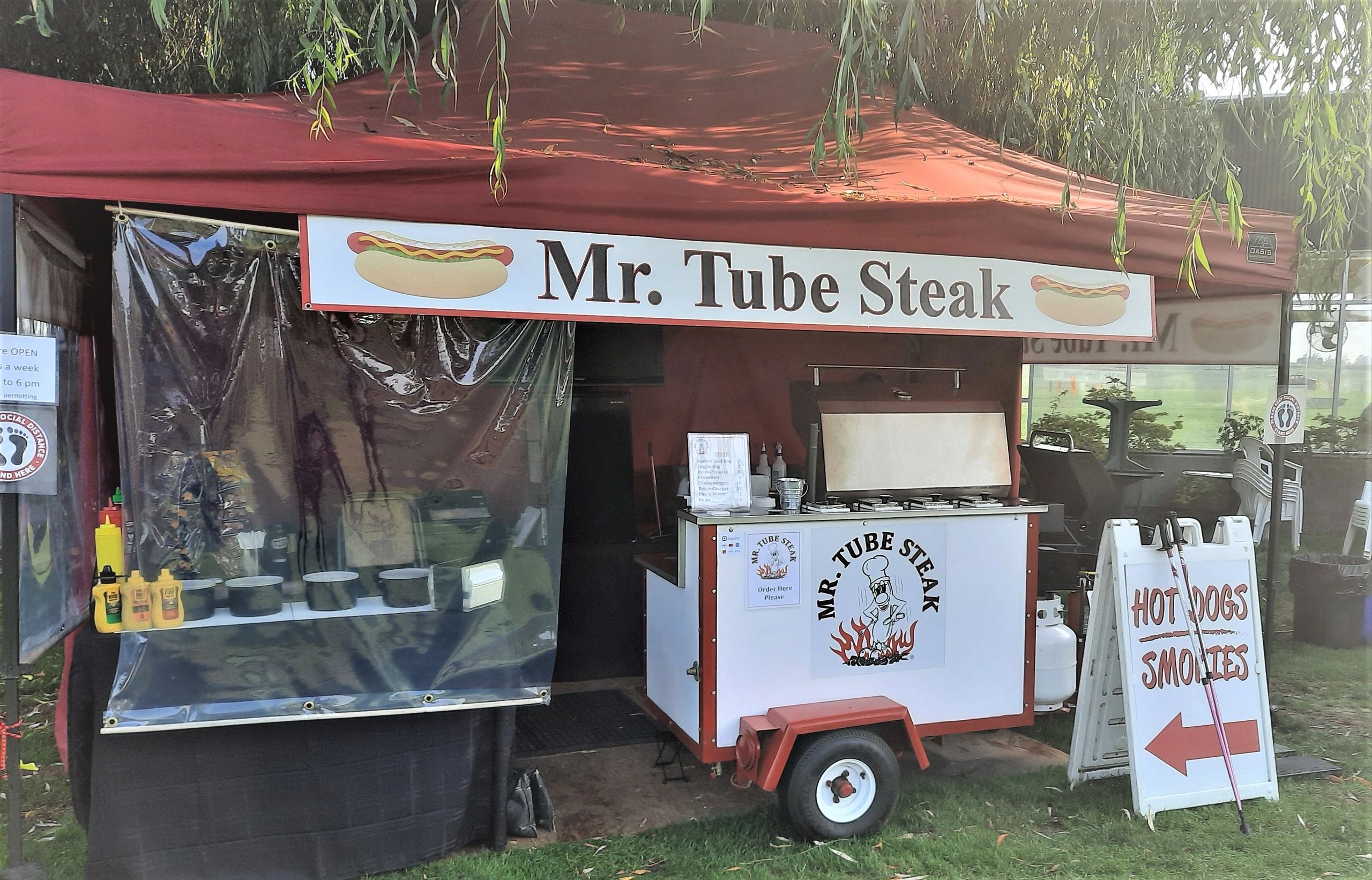 Lunch & Event Catering Mr. Tube Steak