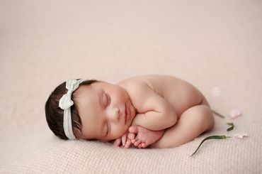 best newborn photographer OKC