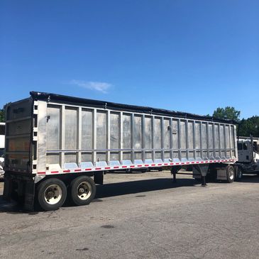 2018 East Tipper 
Sheet and post, spring ride 48/102
With new side to side roll tarp 
