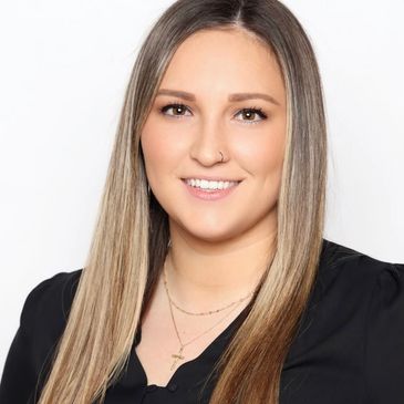Makenna Schoenhofer Realtor