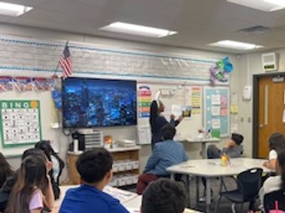 Founder & Author Robin Humphrey doing a classroom visit at Welborn Elementary School