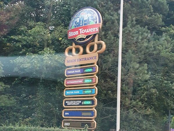 Alton Towers sign