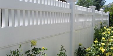 Fence Build with 6' Montauk Point-Straight Privacy Fence