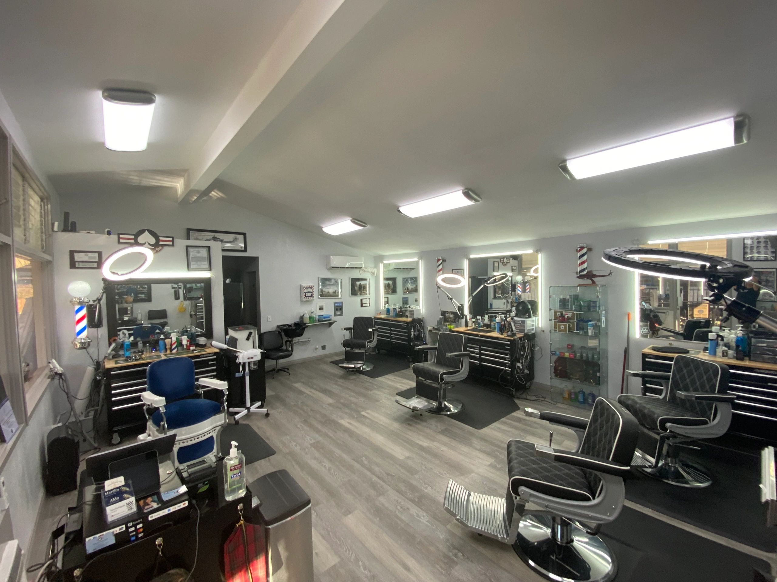 Best Barber Shop in Town Lucky Ace Barber Shops