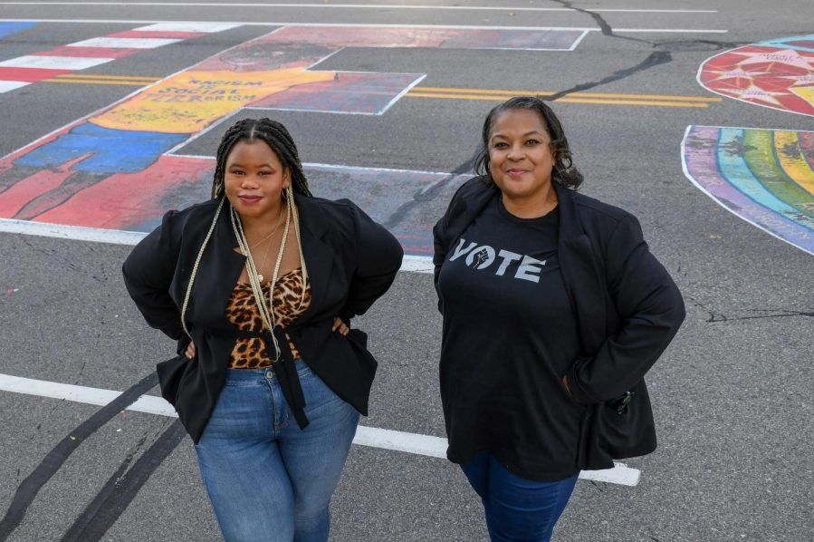 From left, Student Shaunassey Johnson and UROC Executive Director Makeda Zulu-Gillespie 