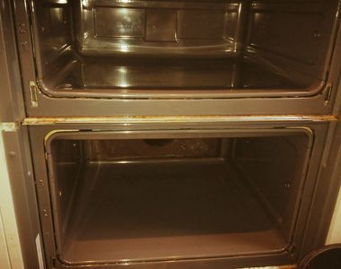 Pair of clean twin ovens