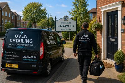 Oven Detailing arriving at a home in Crawley for professional oven cleaning and repairs.
